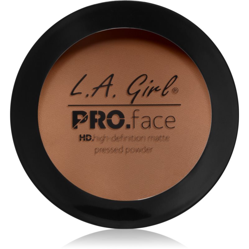 L.A. Girl Cosmetics PRO. Face HD kompaktní pudr s matným efektem odstín Medium Beige 7 g - parfo.cz