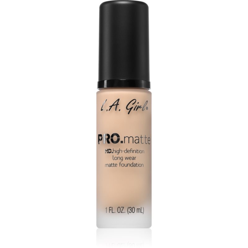 L.A. Girl Cosmetics PRO. Matte HD dlouhotrvající make-up s matným efektem odstín Beige 30 ml - parfo.cz