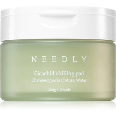 NEEDLY Cicachid Chilling Pad peelingové pleťové tamponky se zklidňujícím účinkem 70 ks - parfo.cz